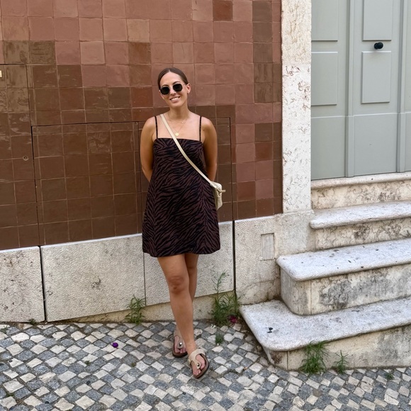 Meet your Posher, Shelby - Picture 1 of 1